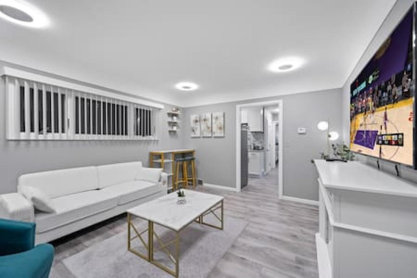 Urban Elegance Retreat In Downtown Rochester Eksteriør bilde
